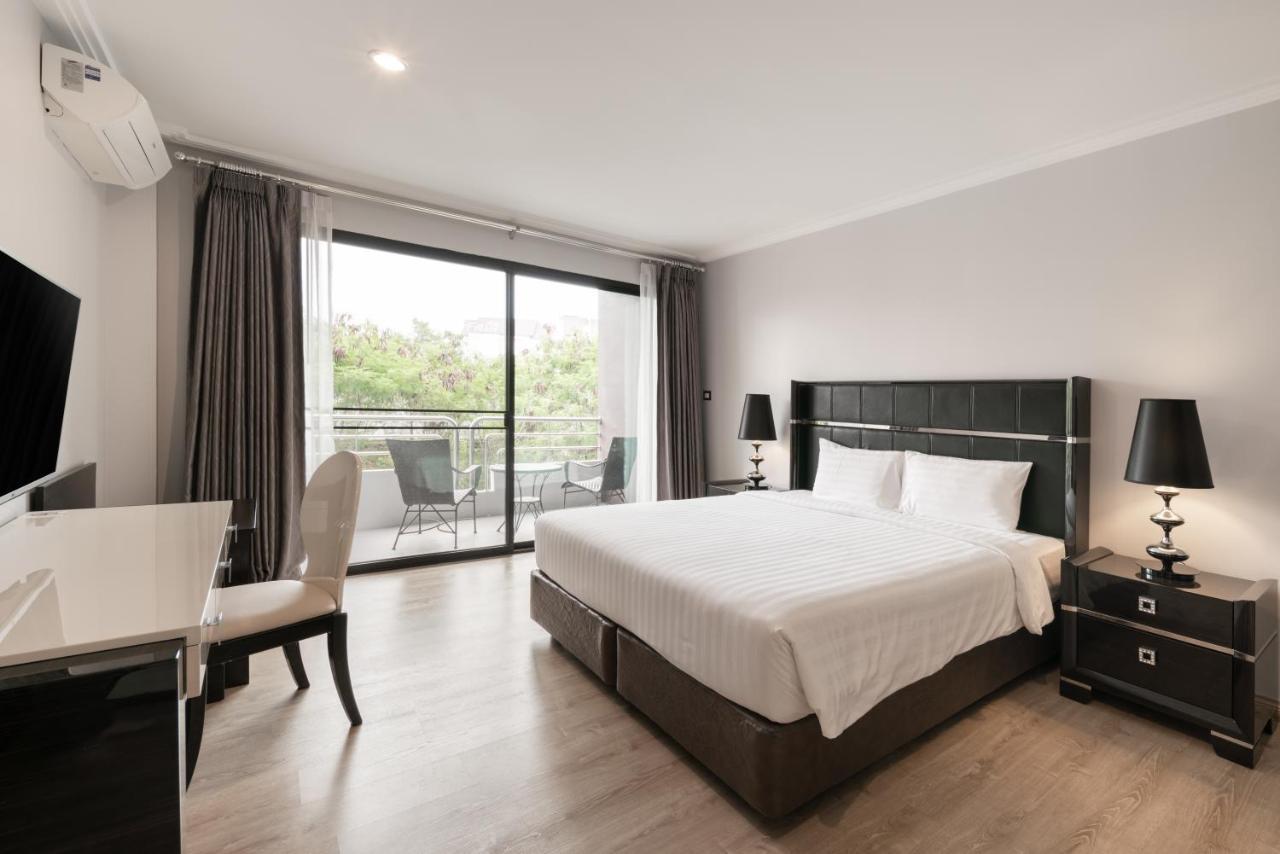 Sirin Exclusive Hotel And Residence Патая Екстериор снимка