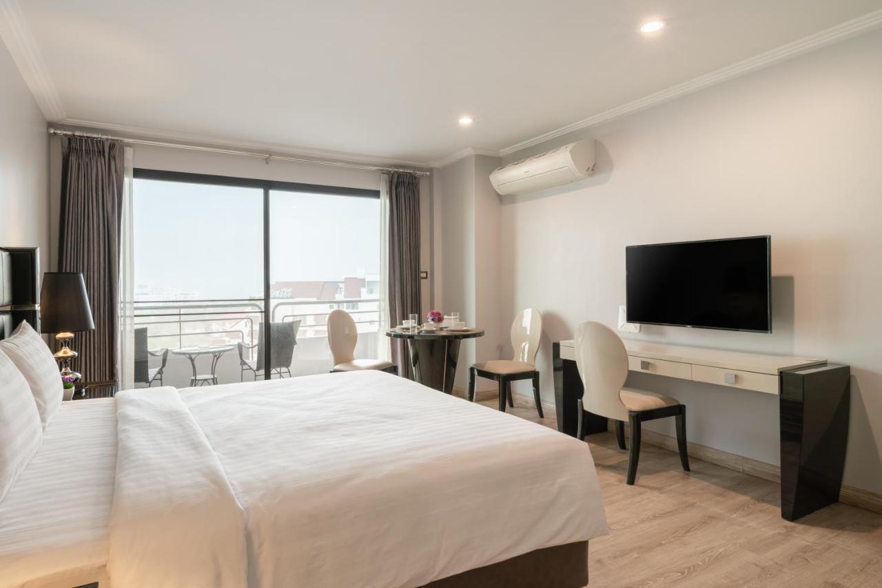 Sirin Exclusive Hotel And Residence Патая Екстериор снимка
