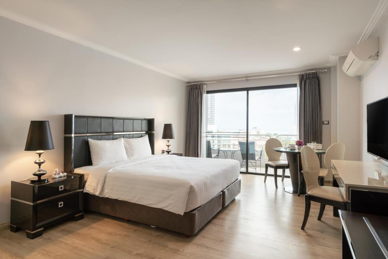Sirin Exclusive Hotel And Residence Патая Екстериор снимка